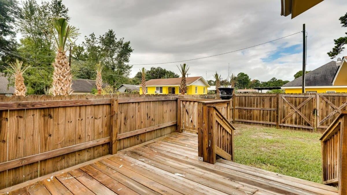Retro Rainbow At Herb River-Highlighter Hideaway #5 Savannah Exterior photo